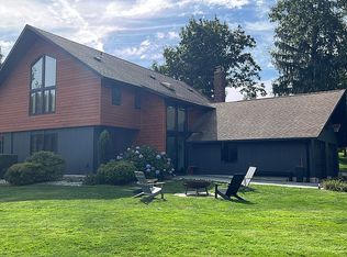 7 Canterbury Way, North Haven, CT 06473