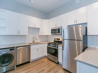 44 E Chicago Ave #4W, Chicago, IL 60611