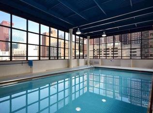 1 E 8th St #311, Chicago, IL 60605