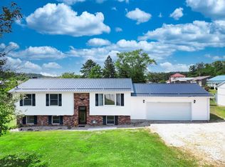 310 1/2 Fair Street, Middlebourne, WV 26149