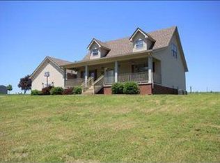 1055 Caroline Dr, Richmond, KY 40475
