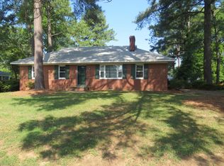 6000 Shrubbery Hill Rd, Richmond, VA 23227