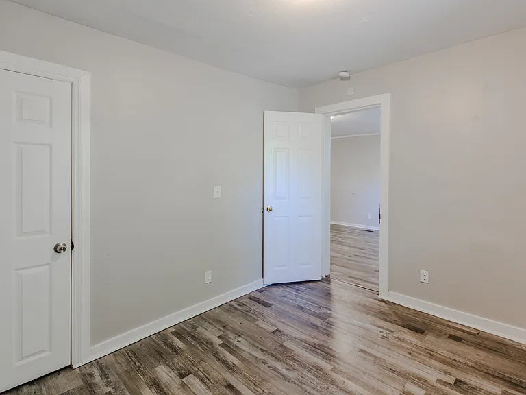 1816 Minnis Ave SE — Photo 6