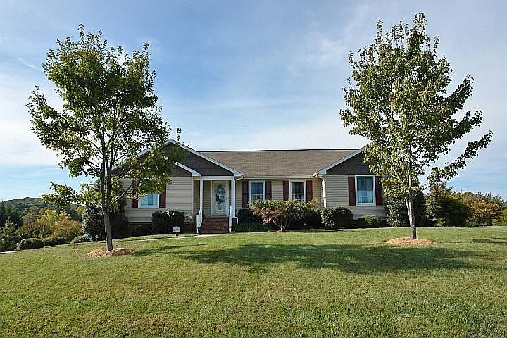 2nd image of 103 Aftons Meadow Rd
