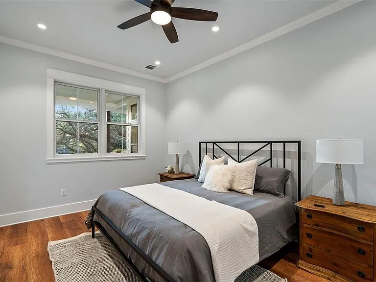 1801 Alta Vista Ave #C — Photo 18