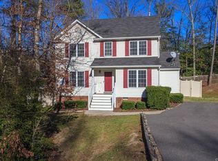 8244 Weathered Oak Ln, Mechanicsville, VA 23111
