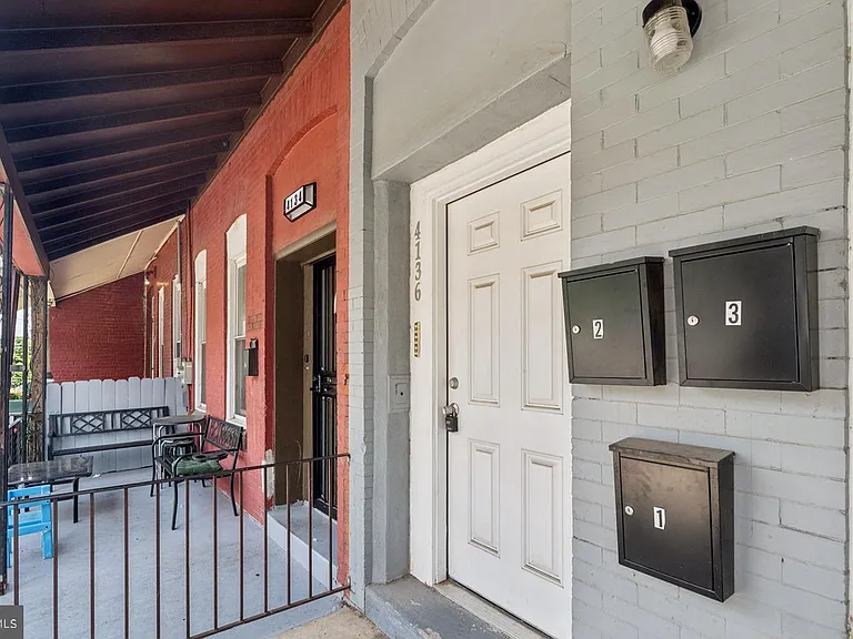 4136 Mantua Ave #2 — Photo 14