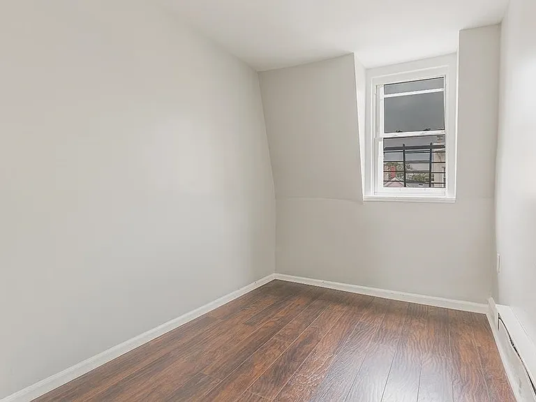 69 Belmont Ave #2 — Photo 16