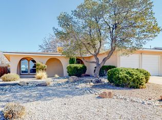 2420 Algodones St NE, Albuquerque, NM 87112
