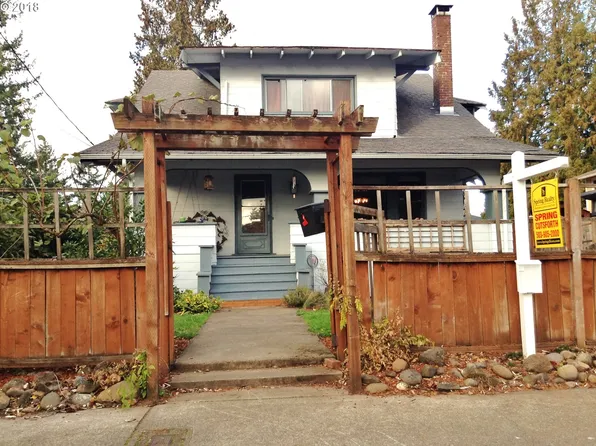 7511 SE Tolman St, Portland, OR 97206