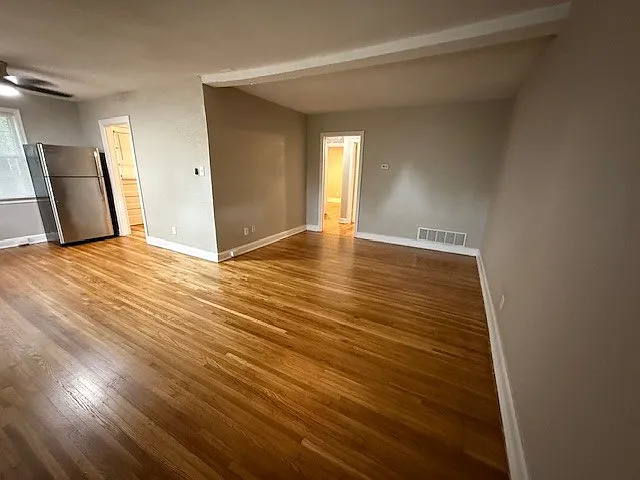 137 Roberta Dr — Photo 4