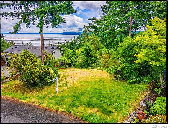 4th image of 658 Muckleshoot Cir