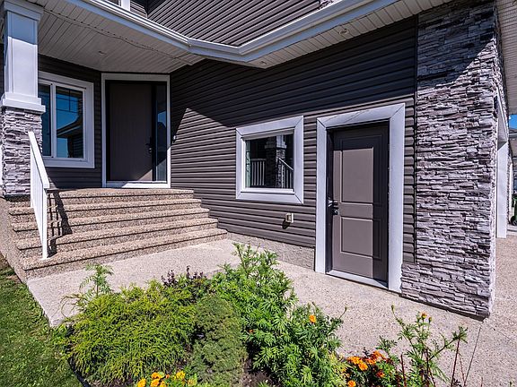4th image of 3711 Hummingbird Way NW