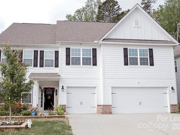 1058 Thoroughbred Dr