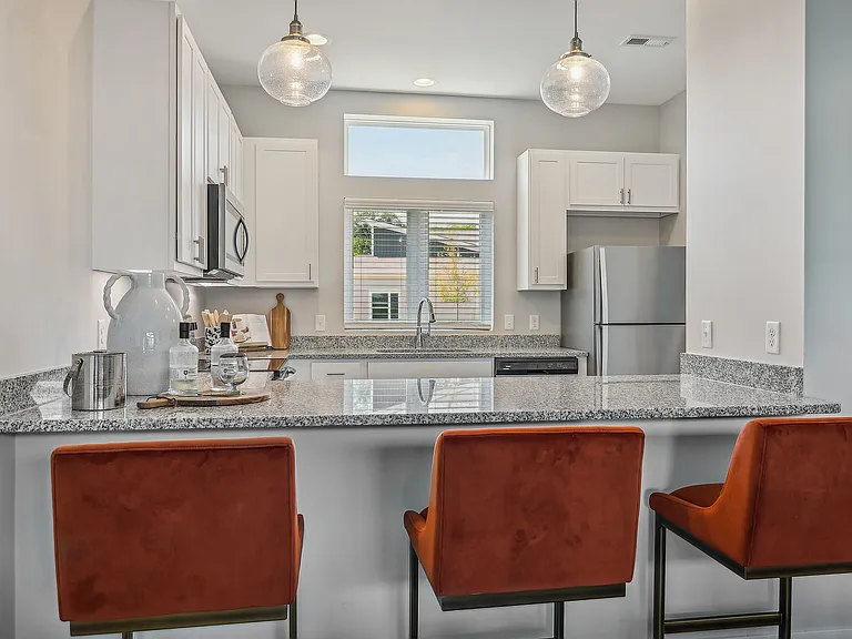 Dogwood Commons — Photo 20