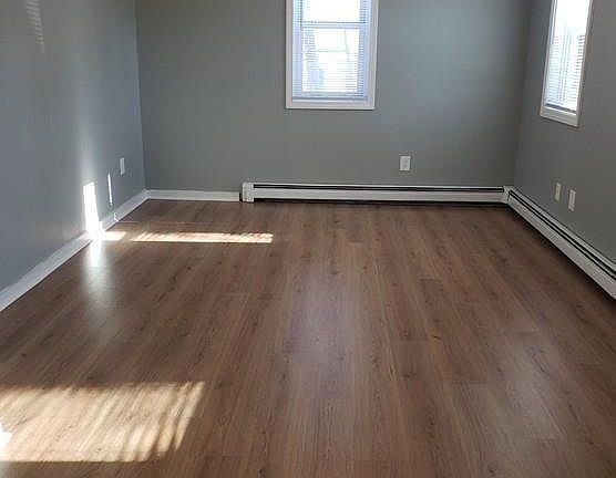 3rd image of 11 Tremont St