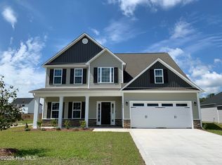 722 Regiment Rd, Jacksonville, NC 28546