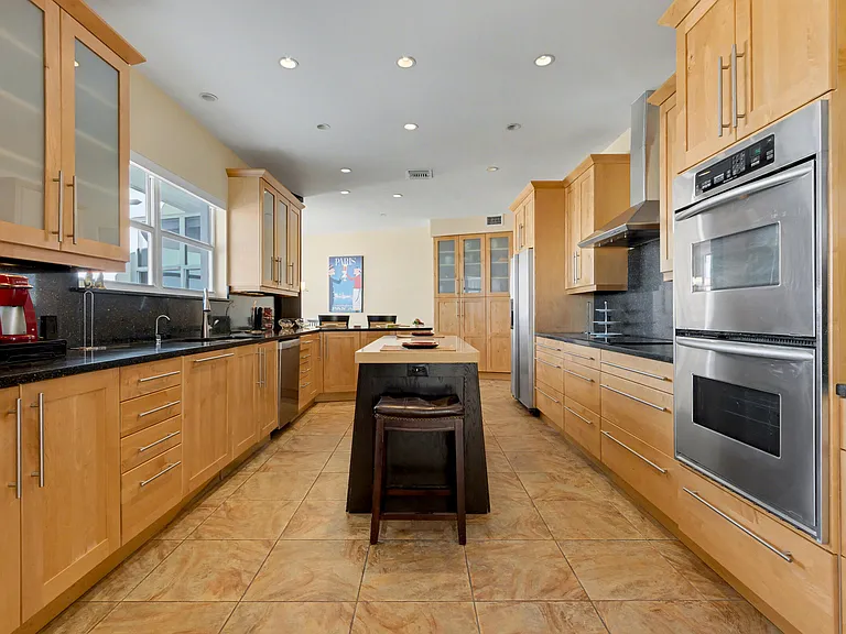 3430 Galt Ocean Dr #1 — Photo 8