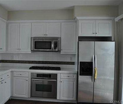 4th image of 420 Hudson Dr