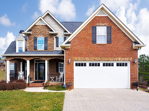 2nd image of 1703 Criswell Ct
