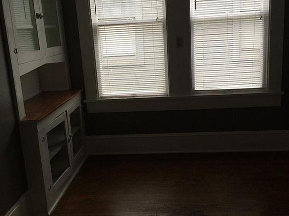 4th image of 2613 Dillard St