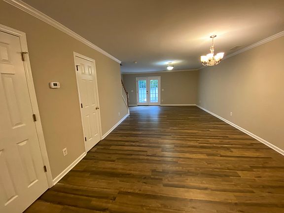 Living Room / Dining Room