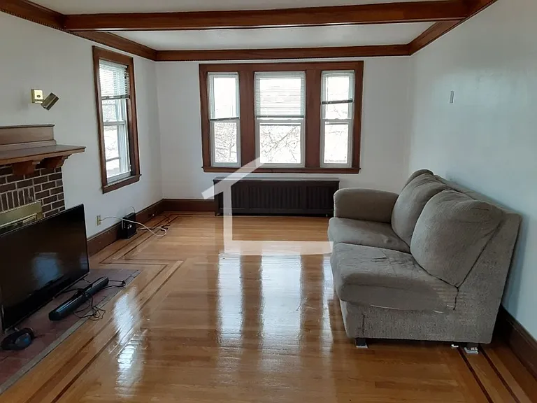 122 Lake St #122 — Photo 21
