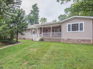 44 Horseneck Rd, Montville, NJ 07045