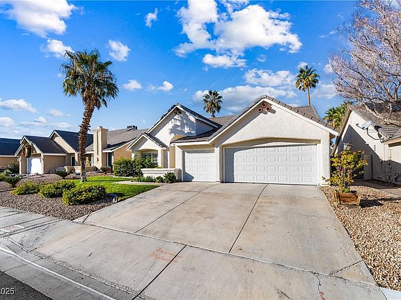 4th image of 313 Vallarte Dr