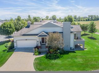 1308 Saint Andrews Dr, Holland, MI 49423