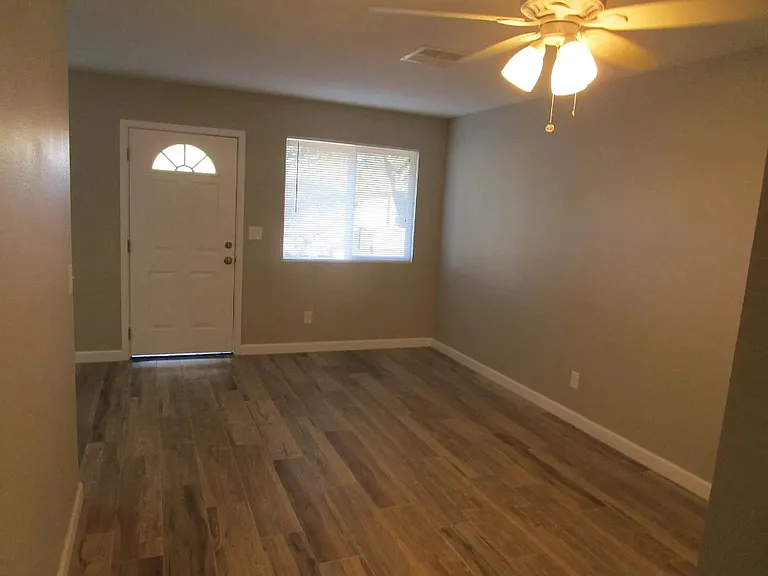 1008 S Mara Dr — Photo 10