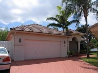 950 SW 87th Ter, Plantation, FL 33324