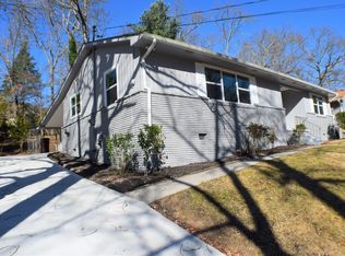 103 E Irving Ln, Oak Ridge, TN 37830