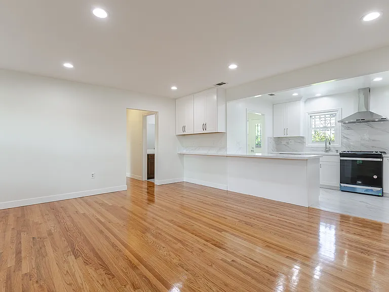 801 Elm Ave #A — Photo 6