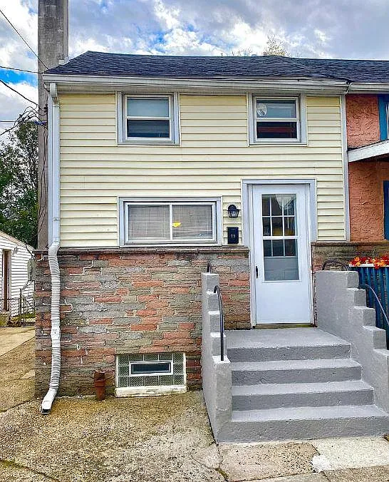 19 Walnut St