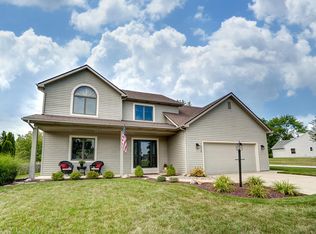 10929 Old Oak Ct, Fort Wayne, IN 46845