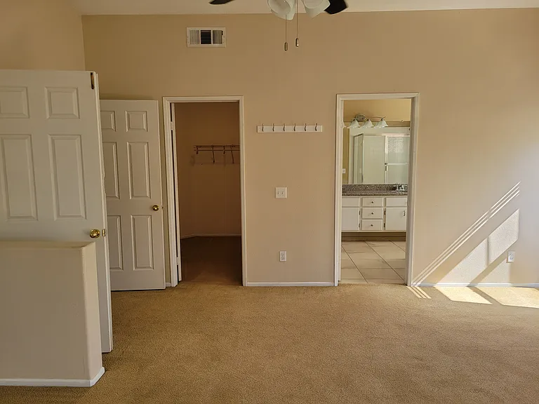 37151 Santa Rosa Glen Dr — Photo 23
