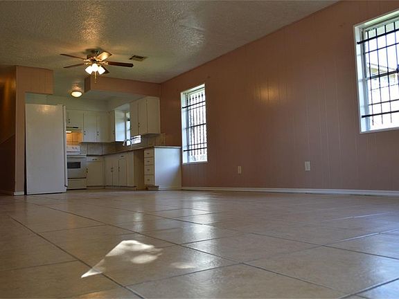 4th image of 13915 Corpus Christi St