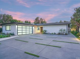 5675 Ruthwood Dr, Calabasas, CA 91302