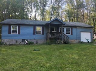 881 Lake Henry Rd, Lake Ariel, PA 18436