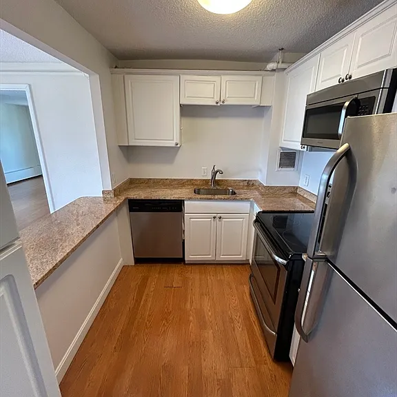 872 Massachusetts Ave #810 — Photo 2