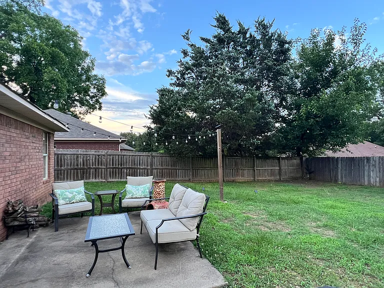 2250 Remington Rd — Photo 22