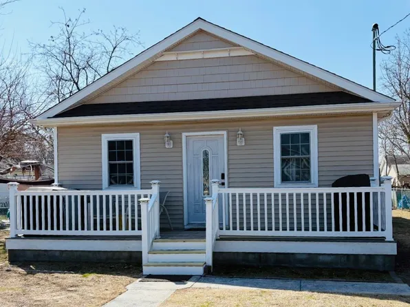 104 Vermont Ave, Villas, NJ 08251