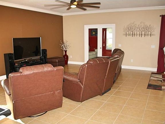 5th image of 14 Black Willow Ct S