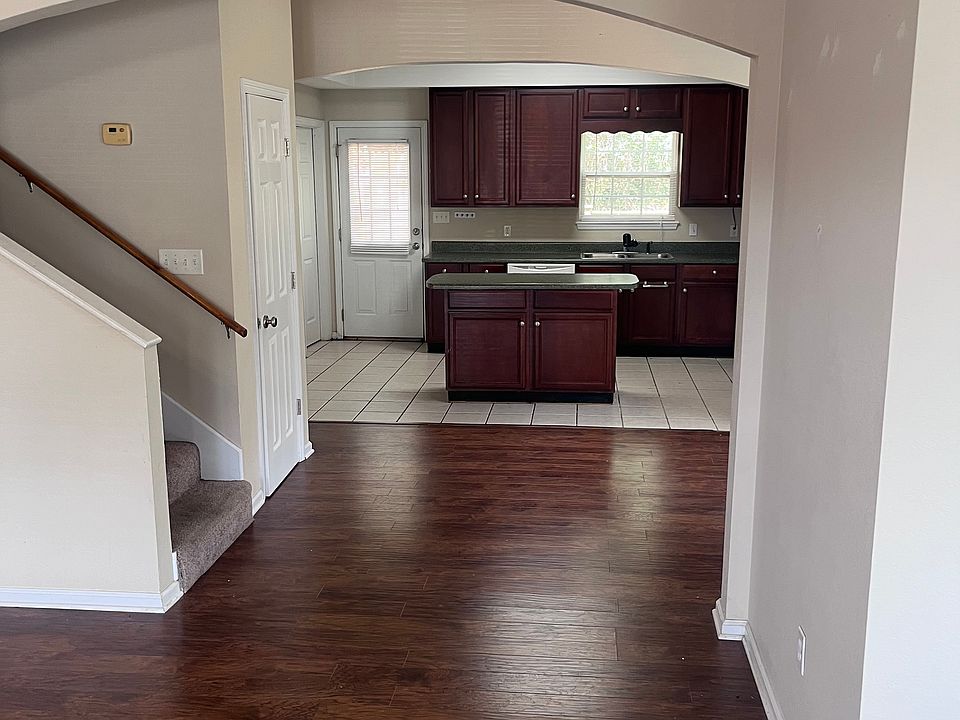2nd image of 237 Timber Ridge Dr #237