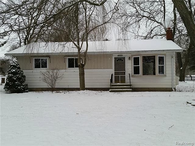 1st image of 11049 Silver Dr