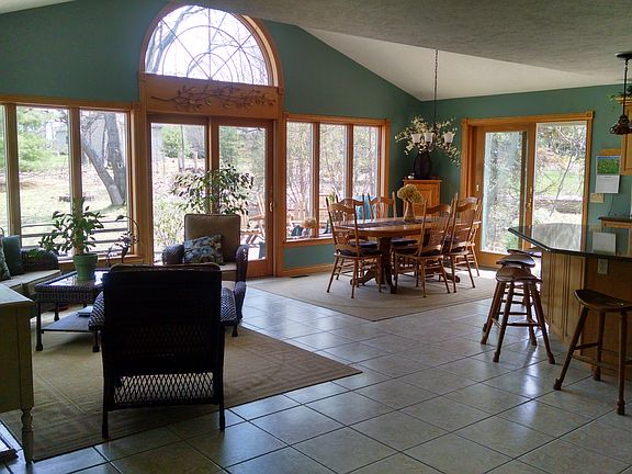 3rd image of 3706 Kennedy Pl
