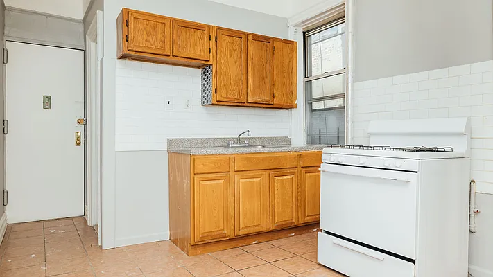 Rented by Nooklyn NYC LLC | media 24