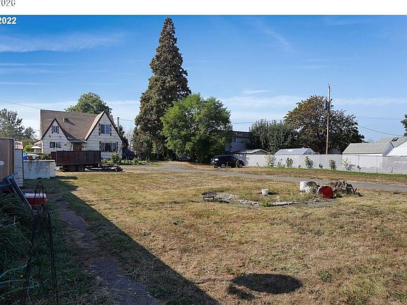 2nd image of 2240 Ferry St SW