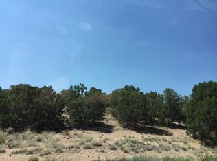 57 Estrada Calabasa, Santa Fe, NM 87506